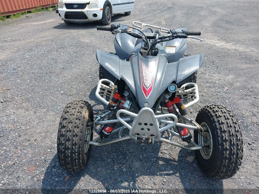 2005 Yamaha Yfz450 R VIN: JY4AJ11W85C008510 Lot: 12328656