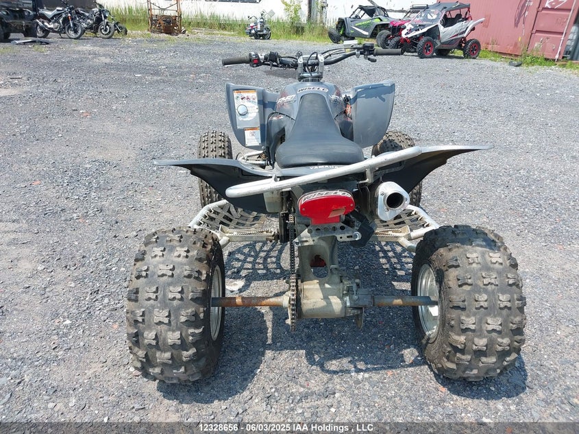 2005 Yamaha Yfz450 R VIN: JY4AJ11W85C008510 Lot: 12328656