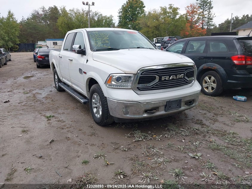 1C6RR7PM0JS287237 2018 RAM 1500 photo no. 9