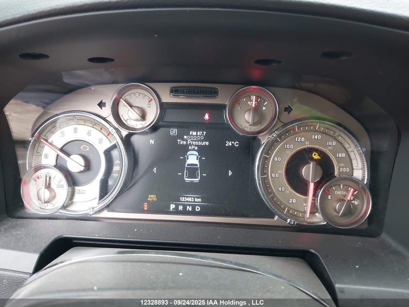 1C6RR7PM0JS287237 2018 RAM 1500 photo no. 7