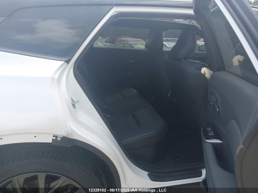 2025 Toyota Crown Signia Limited VIN: JTDACAAJ4S3018818 Lot: 12329152