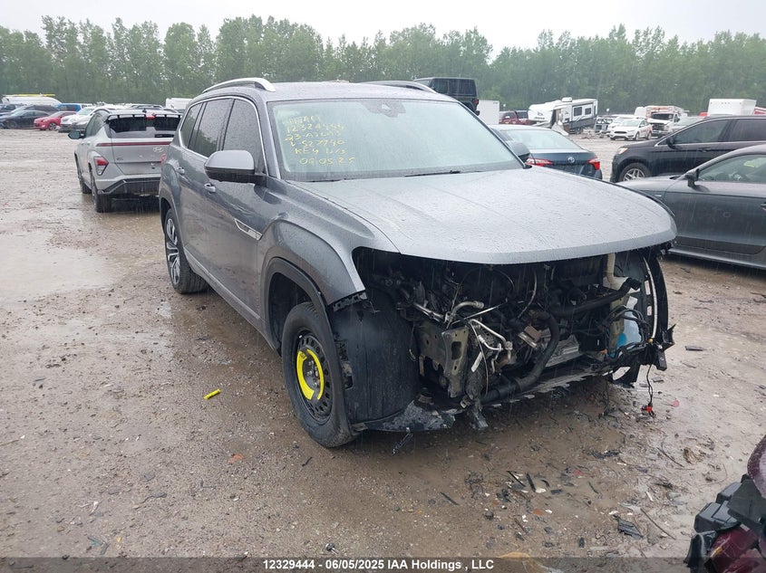 1V2FR2CA8PC527940 2023 Volkswagen Atlas auction photo 1
