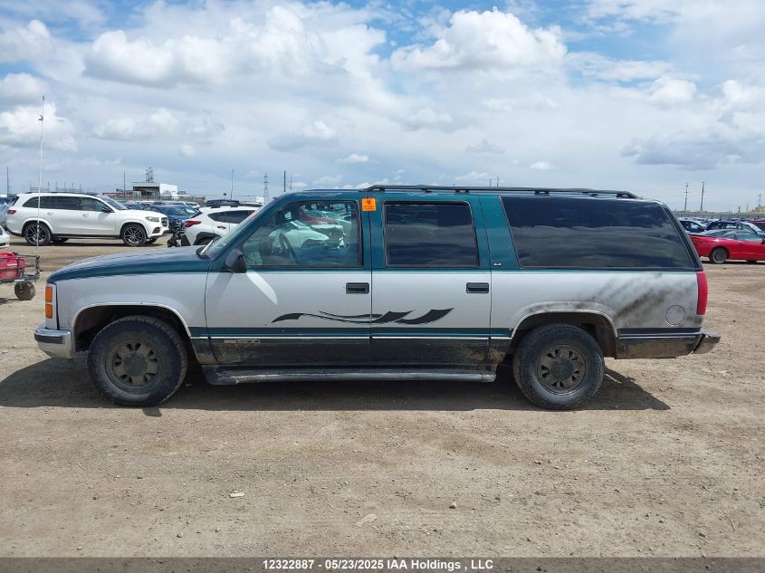 1997 GMC Suburban 1500 Sl VIN: 1GKEC16R9VJ745229 Lot: 12322887X