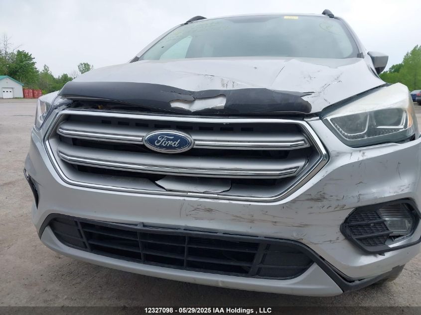 2017 Ford Escape Se VIN: 1FMCU9GD4HUB32029 Lot: 12327098X