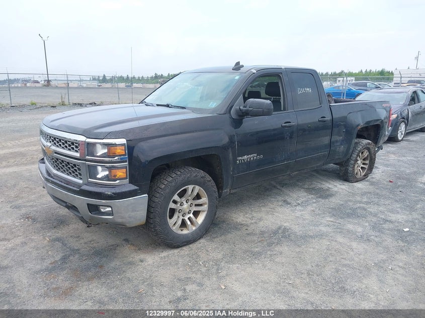 1GCVKREC1FZ345761 2015 CHEVROLET SILVERADO photo no. 2