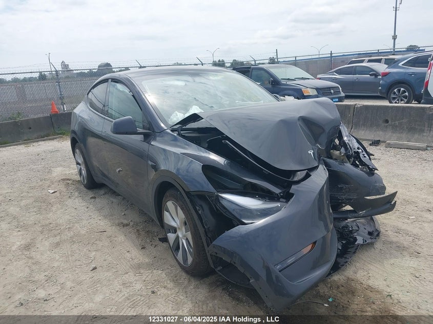 7SAYGDEEXRF018016 2024 Tesla Model Y auction photo 1