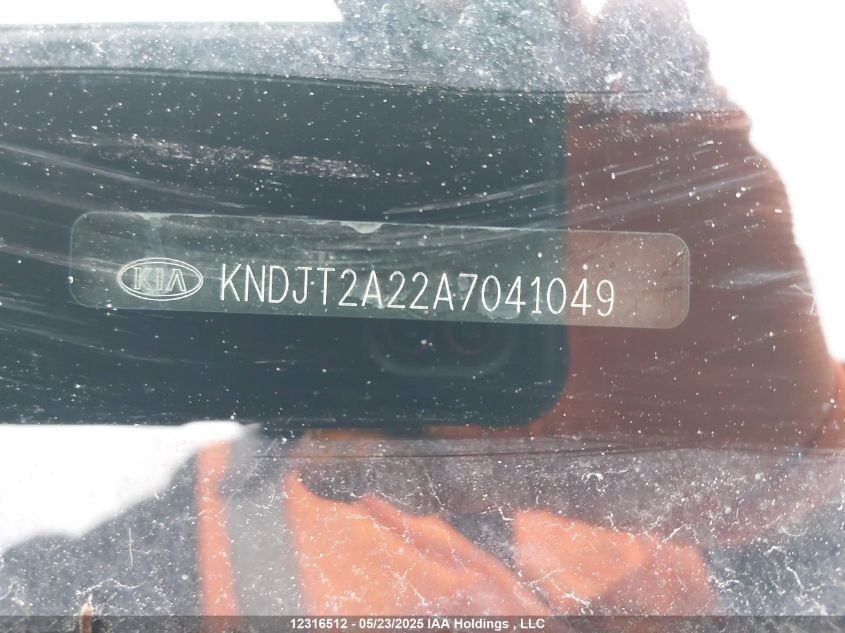 2010 Kia Soul 2.0L 2U/2.0L 4U/2.0L 4U Burner/2.0L 4U Retro/2.0L 4U Sx VIN: KNDJT2A22A7041049 Lot: 12316512X