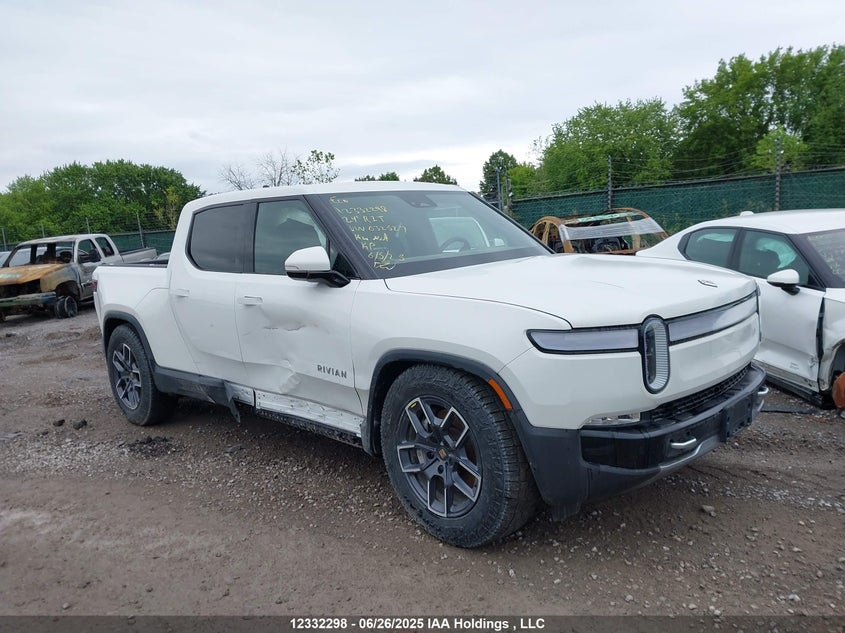 7FCTGBAA3RN032527 2024 Rivian R1T Adventure Dual Motor Large Pack/Adventure Dual Motor Perf Large Pack auction photo 1