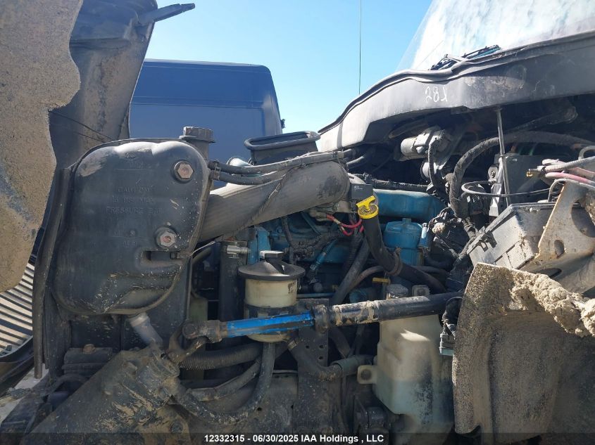 2005 International 4300 VIN: 1HTMMAAN65H697272 Lot: 12332315