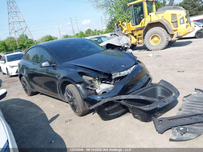 7SAYGDEE2PF777899 2023 Tesla Model Y auction photo 1