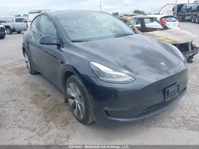 7SAYGDEEXRF038444 2024 Tesla Model Y auction photo 1