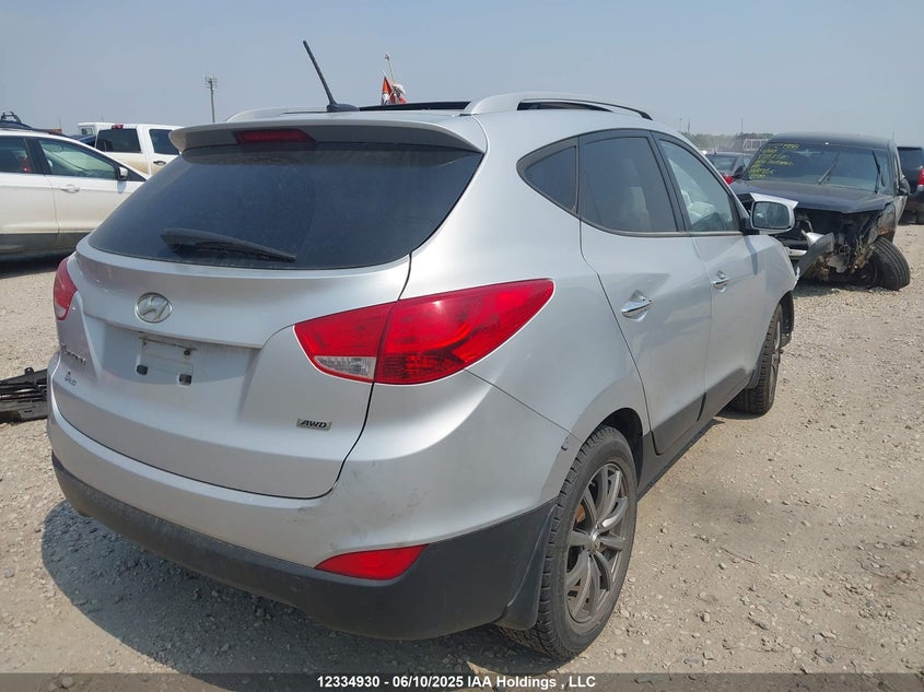 2014 Hyundai Tucson Gls VIN: KM8JUCAG0EU932264 Lot: 12334930
