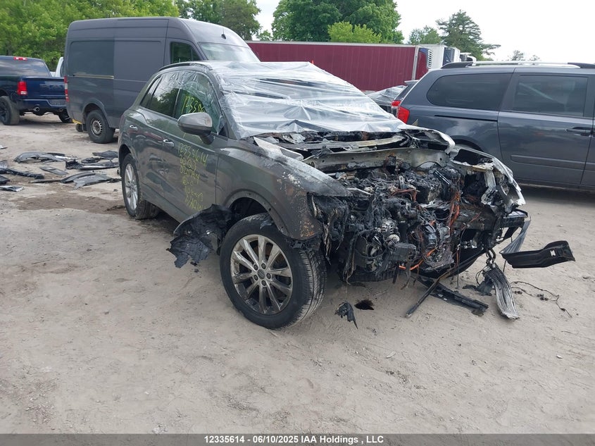 WA1AECF34L1020754 2020 Audi Q3 Premium auction photo 1