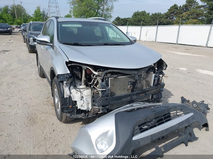 2T3RFREV5FW357421 2015 Toyota Rav4 Xle auction photo 1
