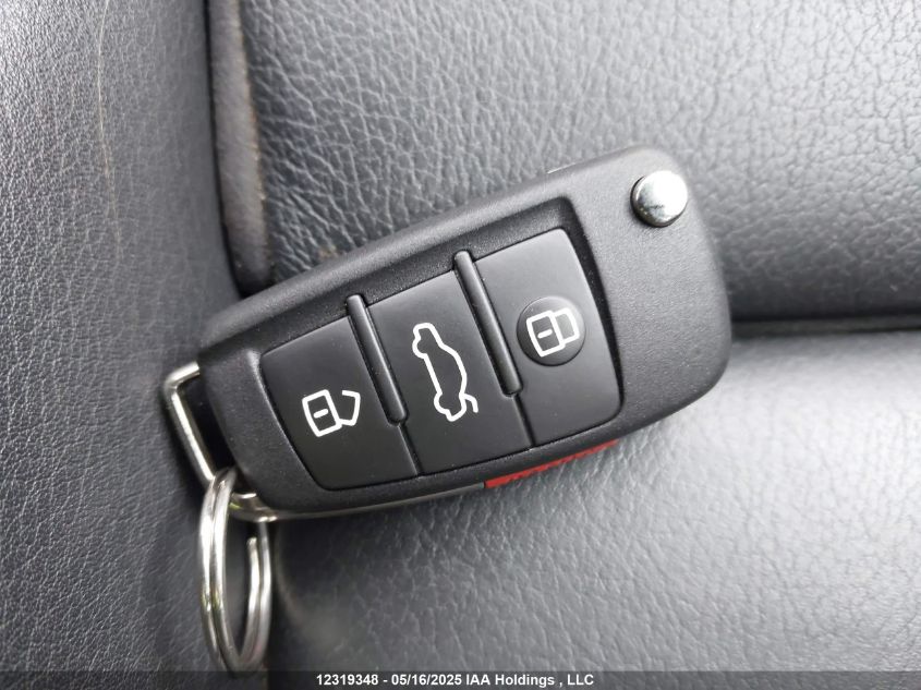 2015 Audi Q3 2.0T Technik VIN: WA1GFEFS6FR003213 Lot: 12319348X