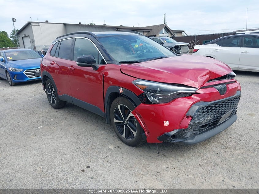 7MUFBABG9RV028920 2024 Toyota Corolla Cross Hybrid Xse auction photo 1