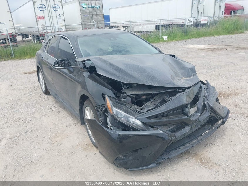 4T1G11AKXRU904649 2024 Toyota Camry auction photo 1