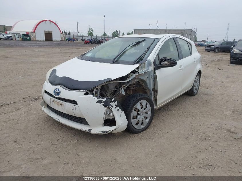2013 Toyota Prius C VIN: JTDKDTB3XD1041676 Lot: 12338033