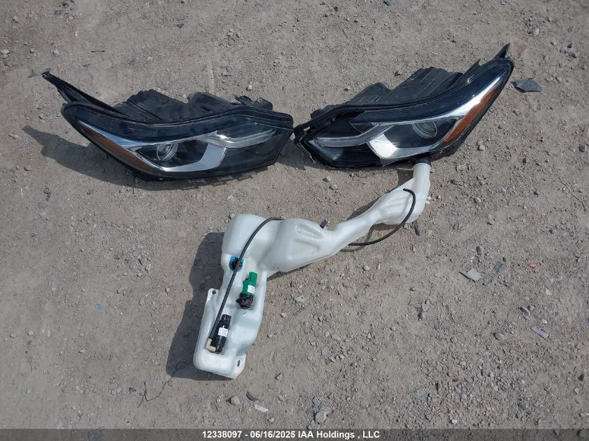 2019 Chevrolet Equinox Lt VIN: 2GNAXKEV0K6198550 Lot: 12338097