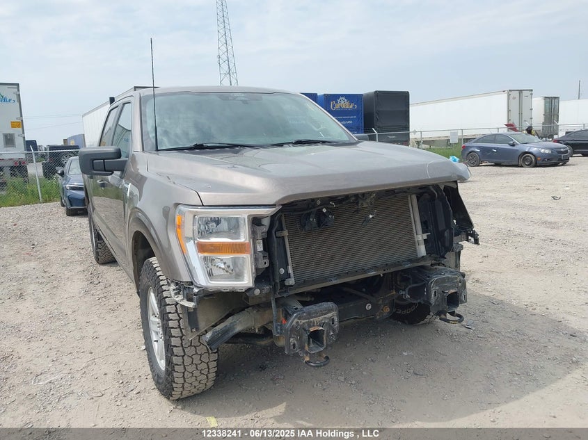 1FTFW1E56NFB62402 2022 Ford F150 Supercrew auction photo 1