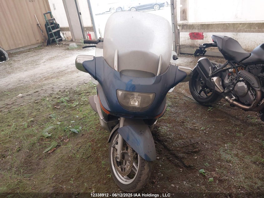 WB10545A31ZD48110 2001 BMW R 1200 photo no. 5