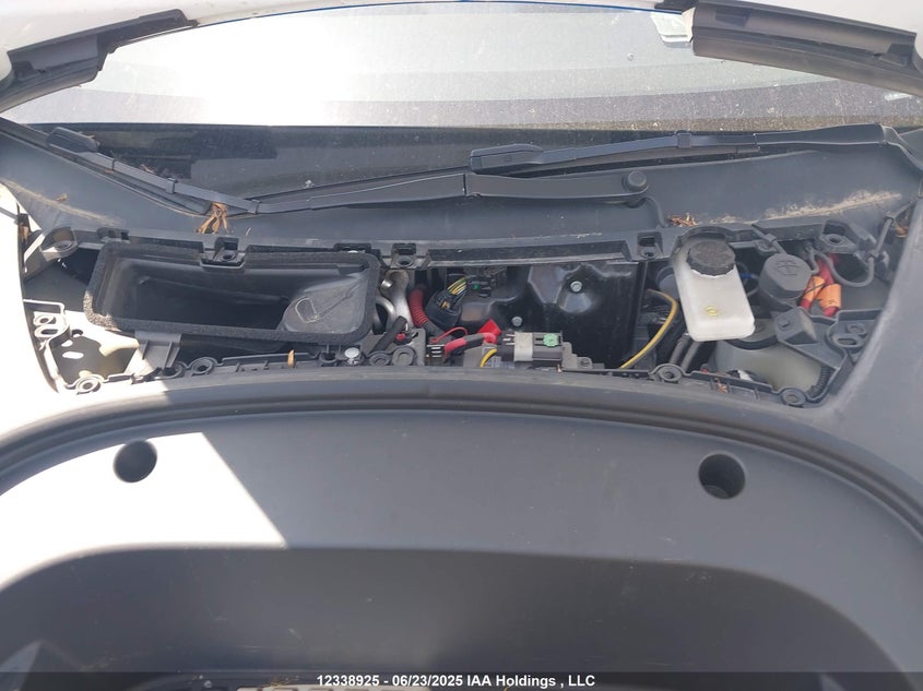5YJ3E1EA9PF406635 2023 TESLA MODEL 3 photo no. 10