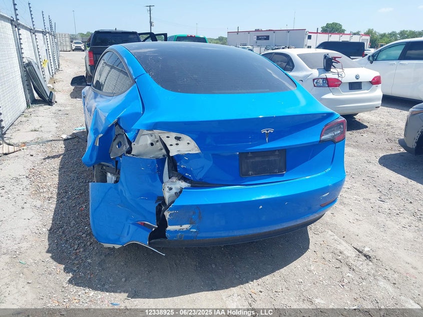 5YJ3E1EA9PF406635 2023 TESLA MODEL 3 photo no. 3
