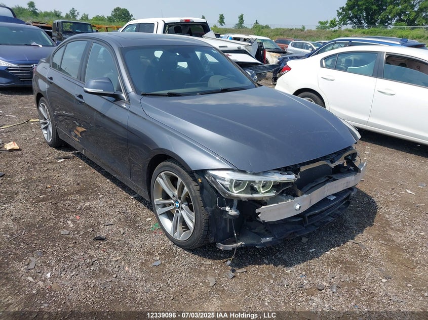 WBA8D9C53JA013899 2018 BMW 330I xDrive auction photo 1