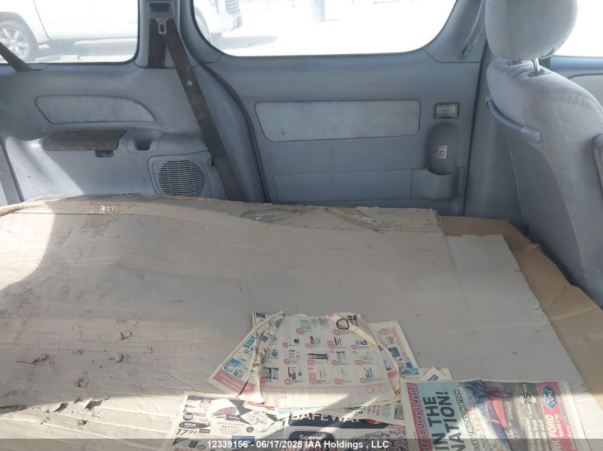 2000 Toyota Sienna Ce VIN: 4T3ZF19C6YU239214 Lot: 12339156