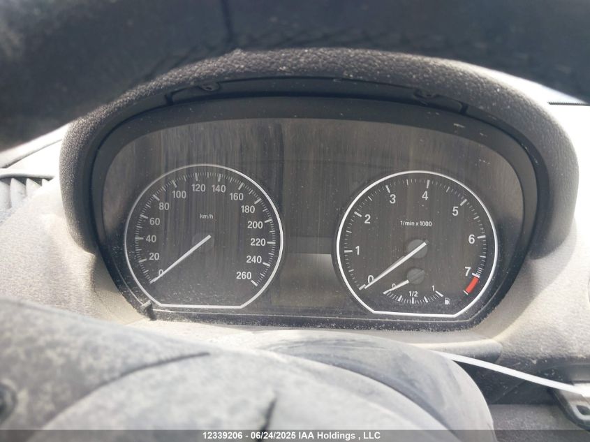 2009 BMW 1 Series VIN: WBAUL73589VJ75957 Lot: 12339206