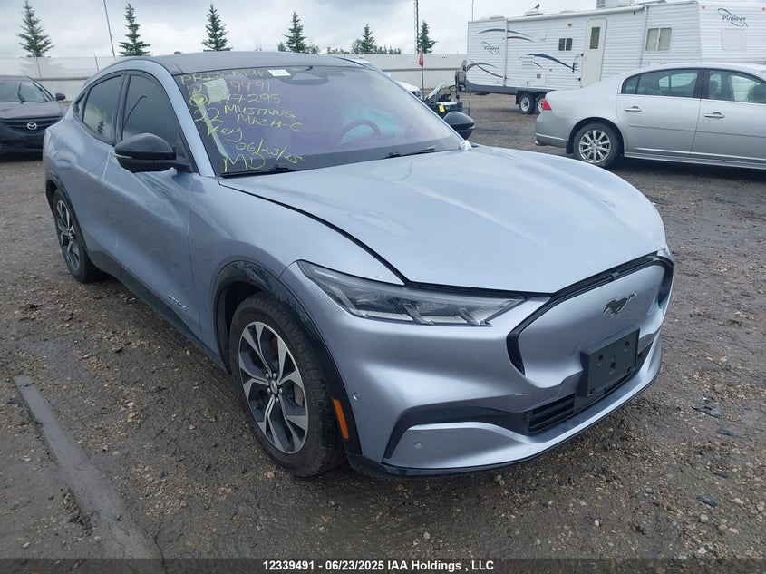 3FMTK3SS4NMA47295 2022 Ford Mustang Mach-E Premium auction photo 1
