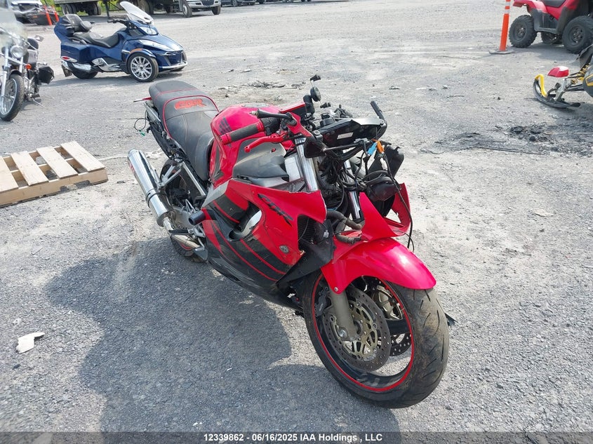 JH2PC3523XM001011 1999 Honda Cbr600 F4/Canada auction photo 1