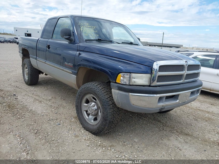 1B7KF23621J228175 2001 Dodge Ram 2500 St auction photo 1