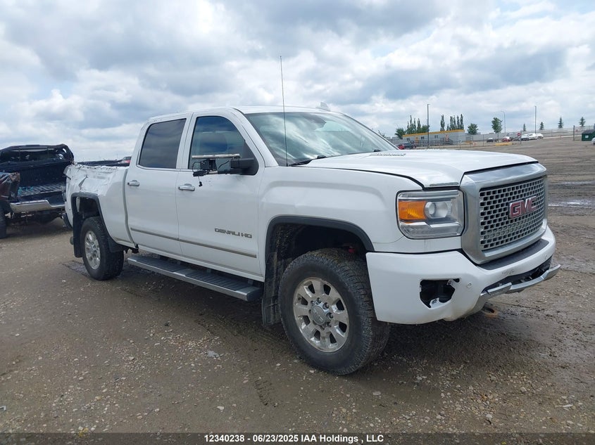 1GT424E8XFF615761 2015 GMC Sierra K3500 Denali auction photo 1