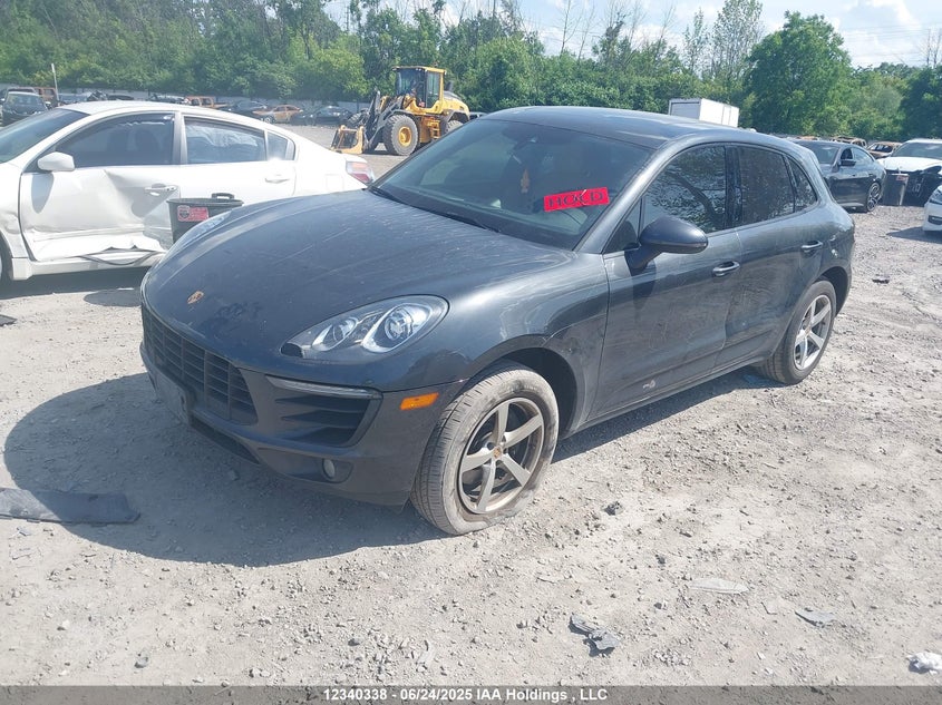 WP1AA2A51HLB03816 2017 PORSCHE MACAN photo no. 2