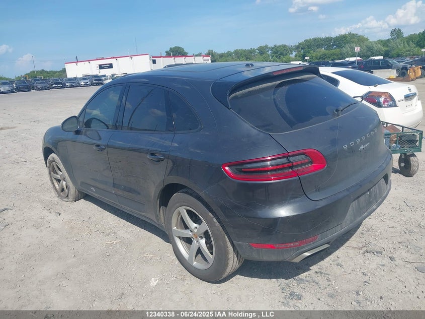 WP1AA2A51HLB03816 2017 PORSCHE MACAN photo no. 3
