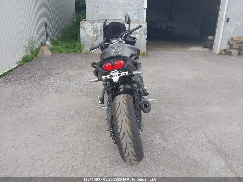 2013 Yamaha Fz8 S VIN: JYARN28N8DA000313 Lot: 12341063