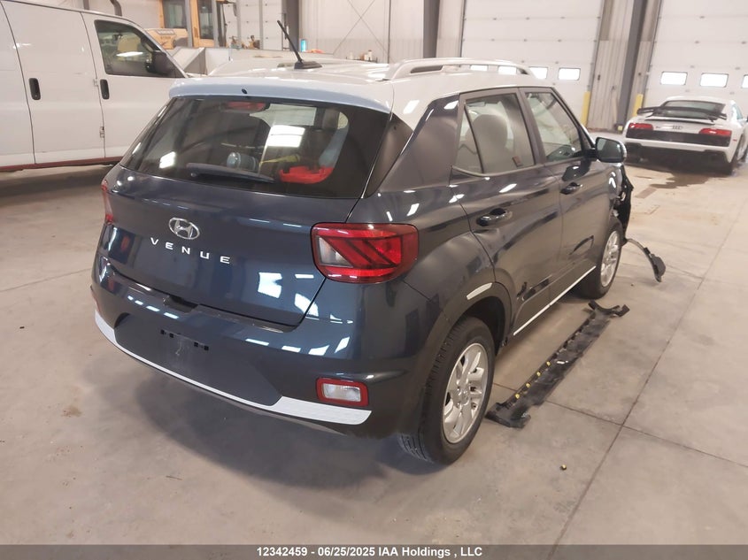 2023 Hyundai Venue Sel/Limited VIN: KMHRC8A35PU270118 Lot: 12342459