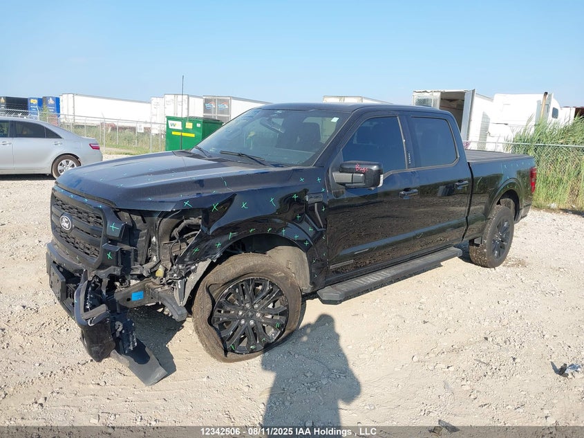 1FTFW5LD8RFB64983 2024 FORD F-150 photo no. 2