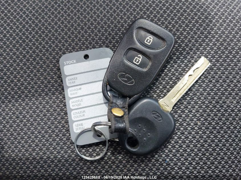 2013 Hyundai Accent Gl VIN: KMHCT5AE5DU126781 Lot: 12342568X