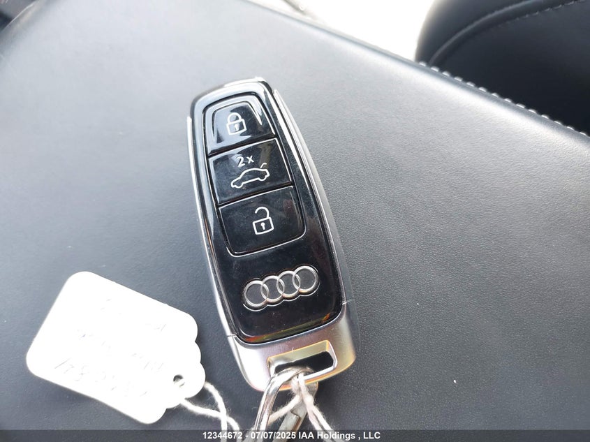 WA1VAAGE7KB011055 2019 AUDI E-TRON photo no. 11