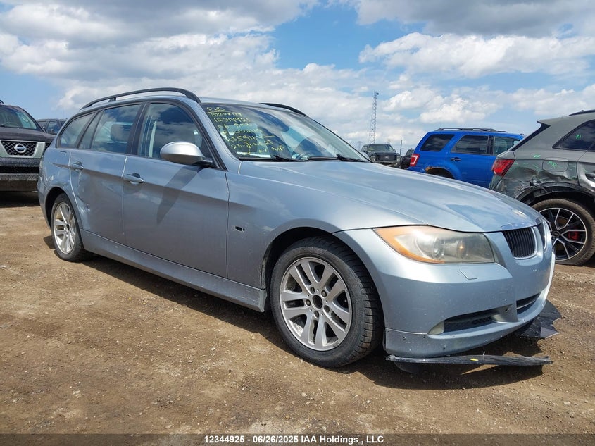 WBAVT13546KW22167 2006 BMW 325Xit auction photo 1