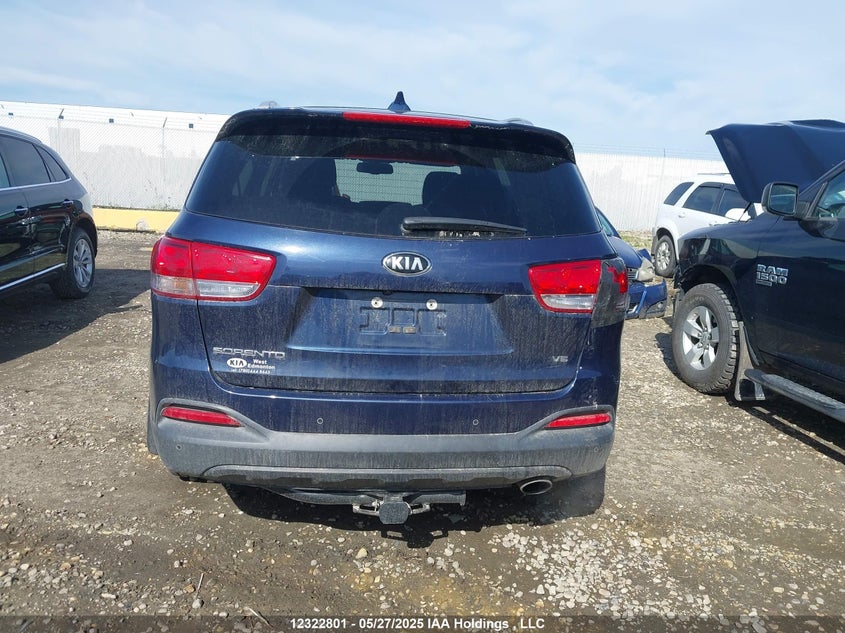 2017 Kia Sorento 3.3L Lx V6 7-Seater VIN: 5XYPGDA5XHG331590 Lot: 12322801X