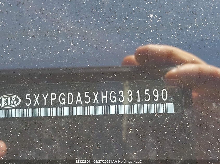 2017 Kia Sorento 3.3L Lx V6 7-Seater VIN: 5XYPGDA5XHG331590 Lot: 12322801X