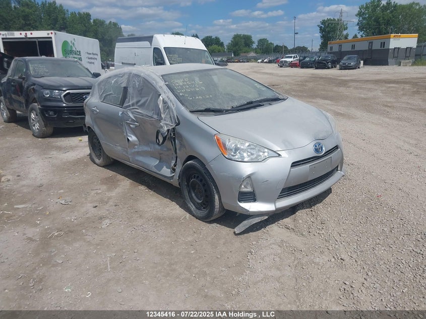 JTDKDTB39E1071219 2014 Toyota Prius C Technology auction photo 1