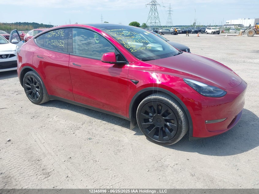 7SAYGAEE8RF029532 2024 Tesla Model Y Long Range auction photo 1