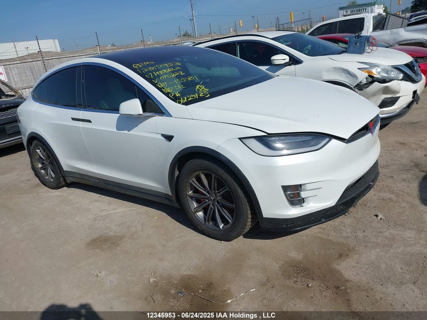 5YJXCAE43HF075828 2017 Tesla Model X auction photo 1