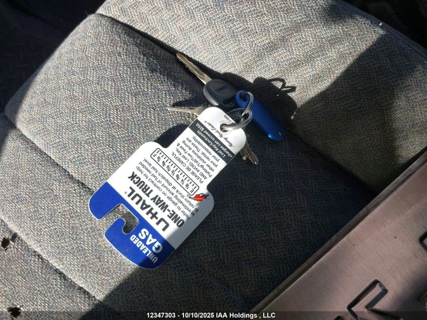 2004 GMC Savana Special Standard VIN: 1GDJG31U141227583 Lot: 12347303