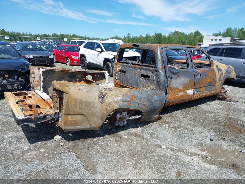 5TFDZ5BN9LX055734 2020 TOYOTA TACOMA photo no. 4