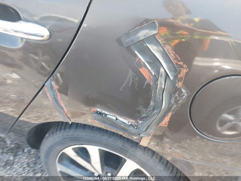 2011 Kia Rondo Ex/Ex-Premium VIN: KNAHH8C88B7364105 Lot: 12348364